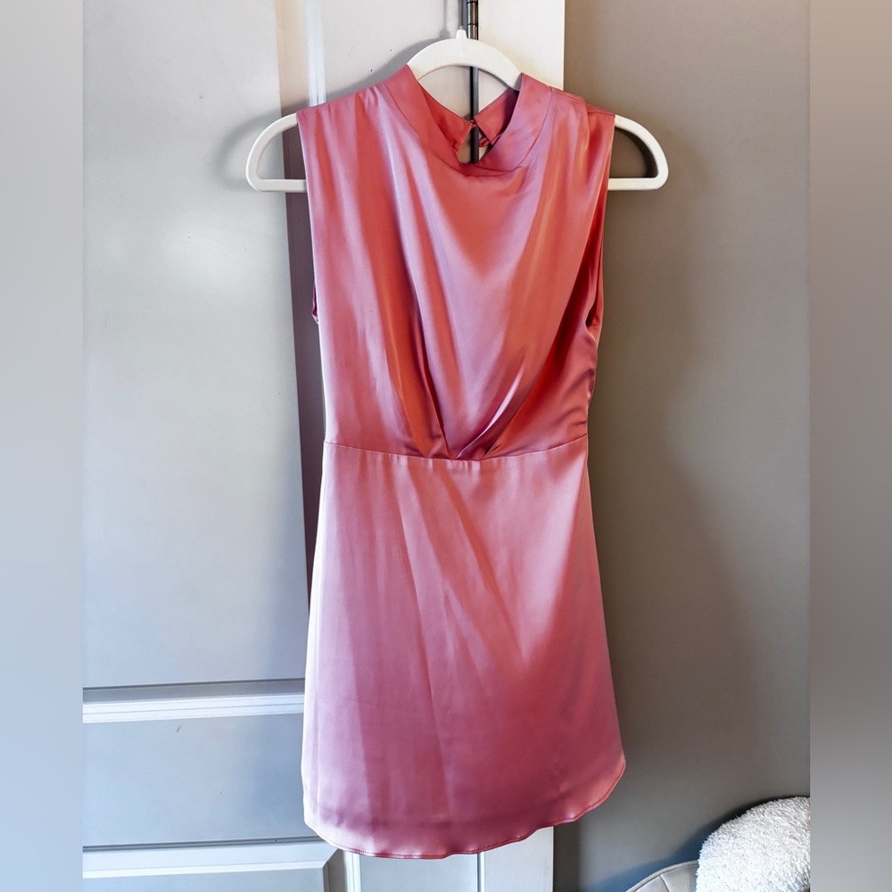 Hemline pink mini dress size small